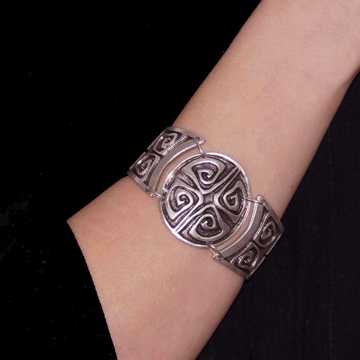 Celtic Shield Silver Plated Bracelet