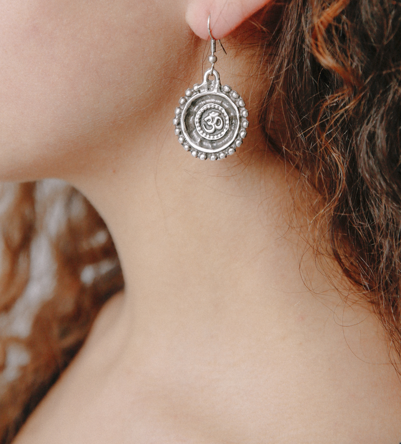 WOMEN EARRING