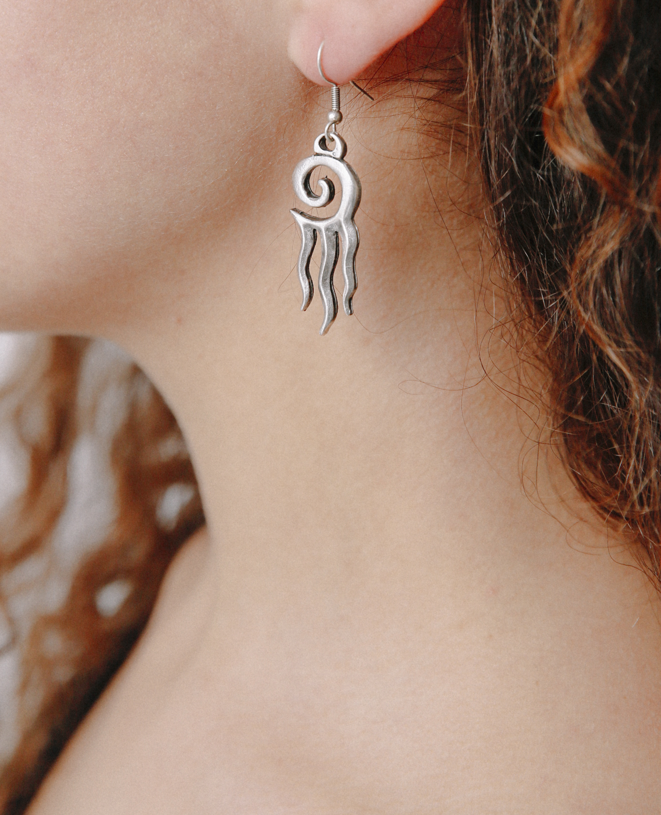 WOMEN EARRING