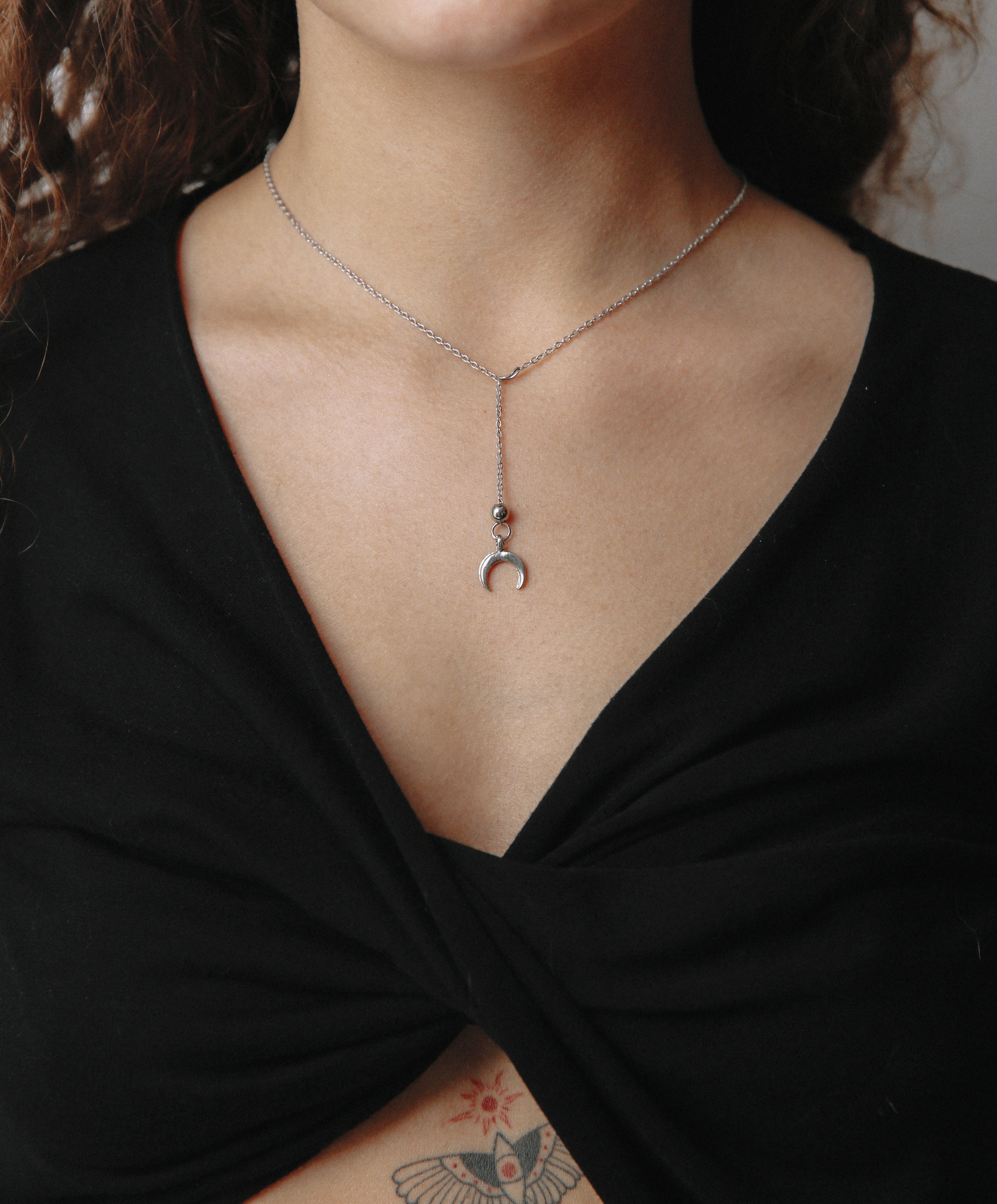 WOMEN NECKLACE