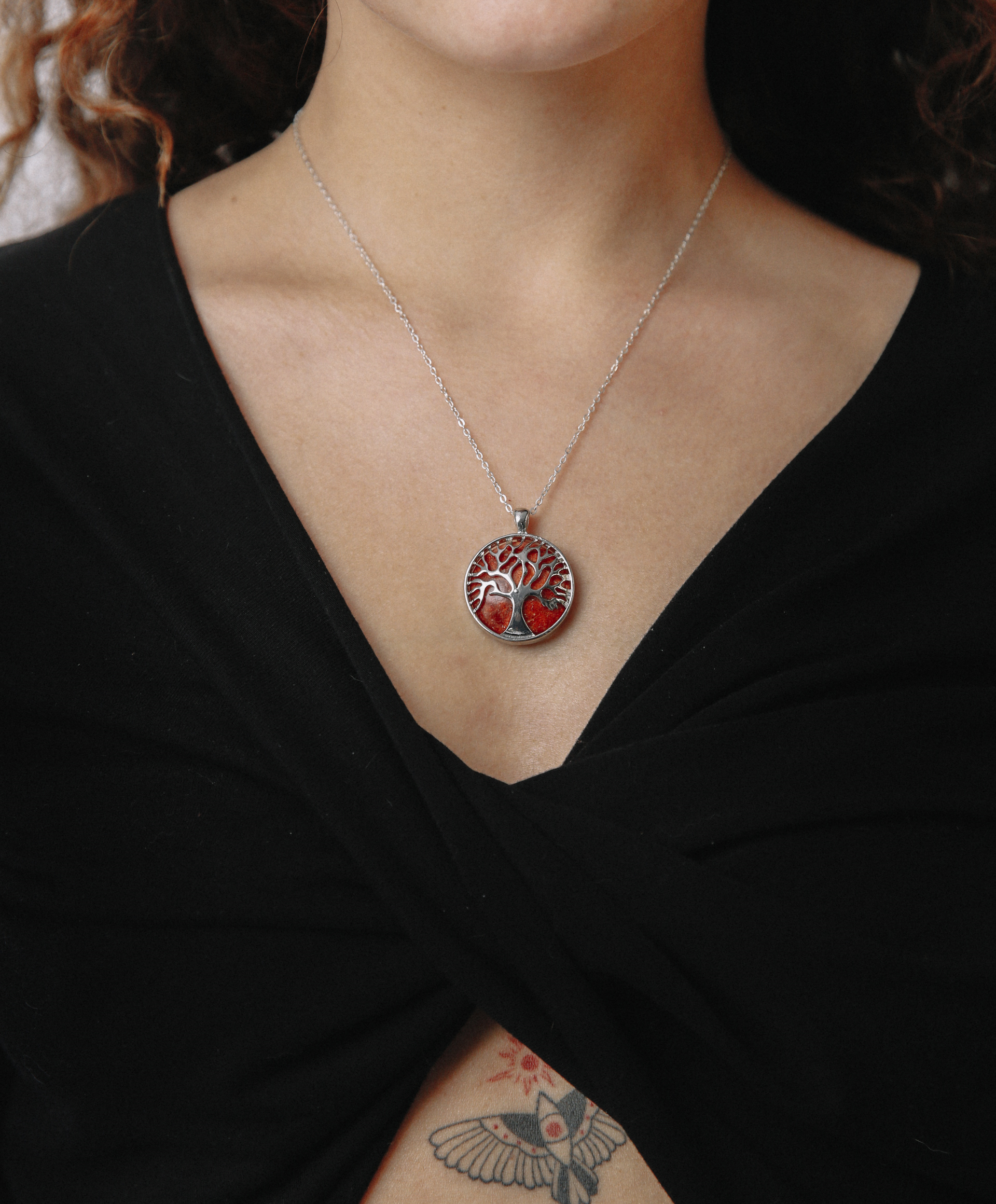 WOMEN NECKLACE