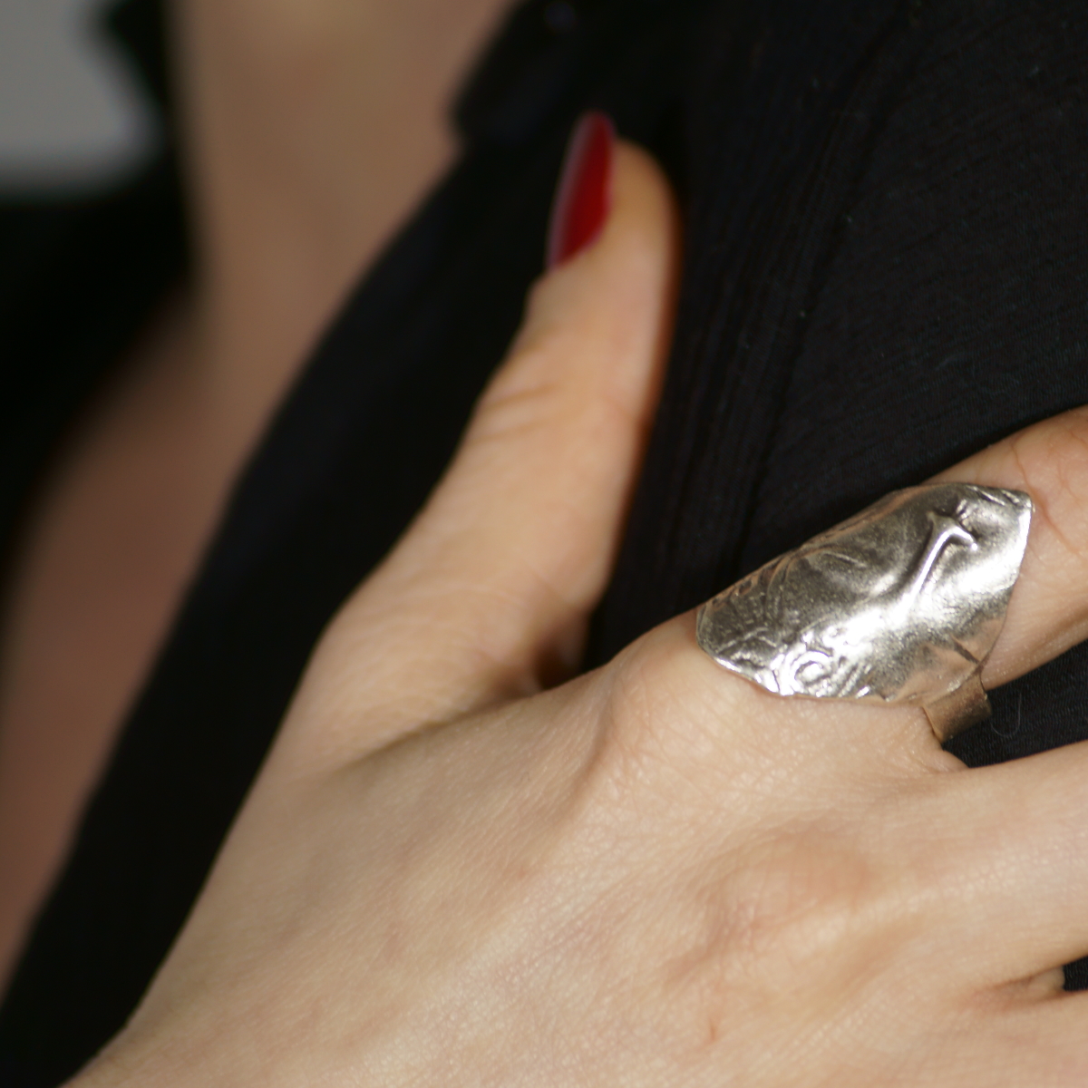 Silver Plated Ring with Antique Face Motifs