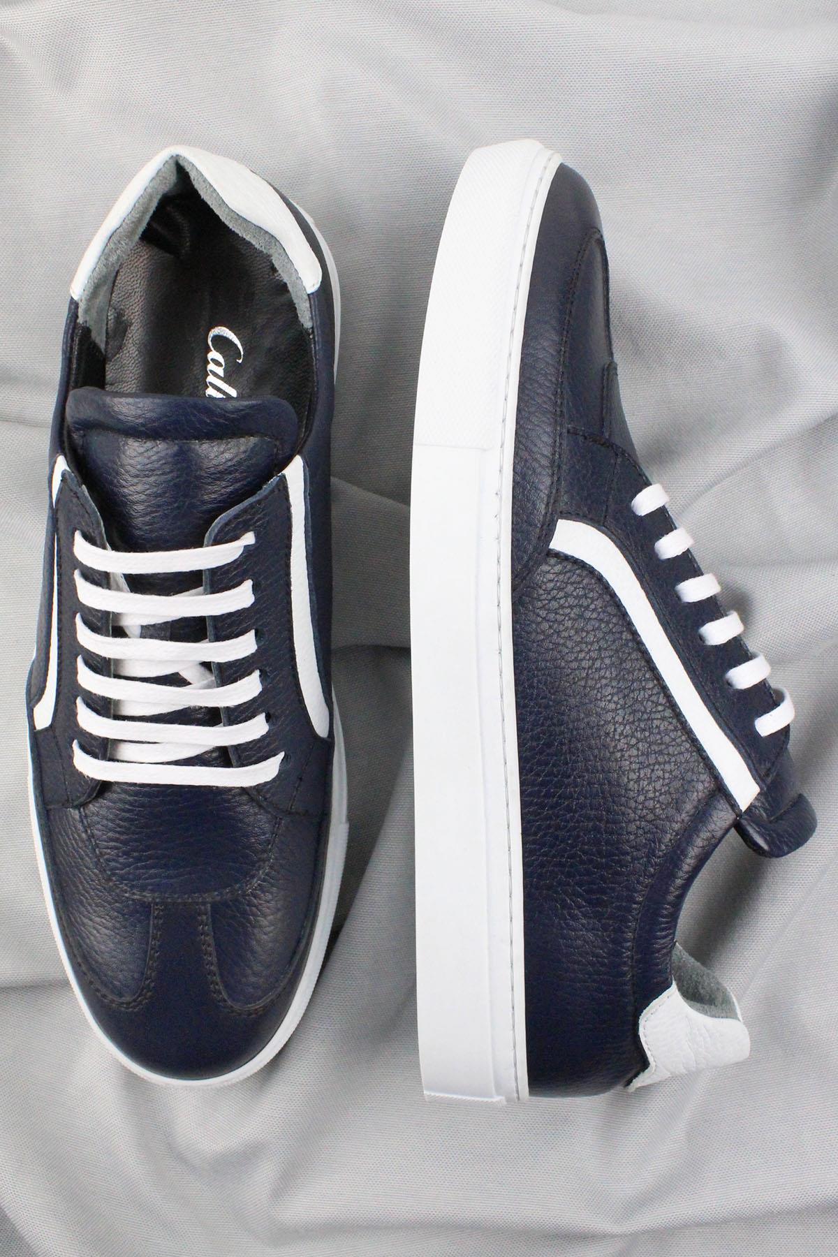 Men's Genuine Leather Sneakers