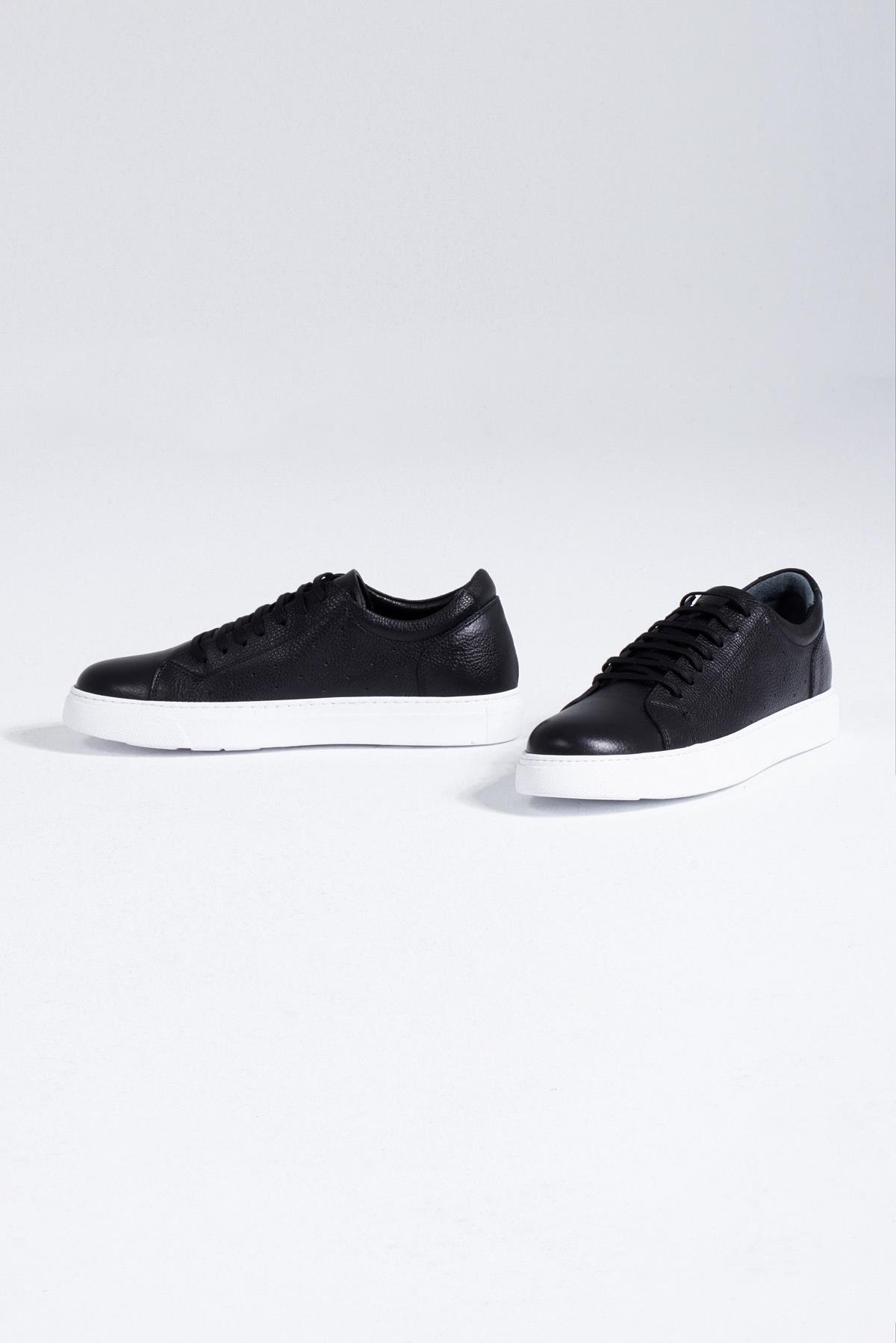 Men's Genuine Leather Sneakers