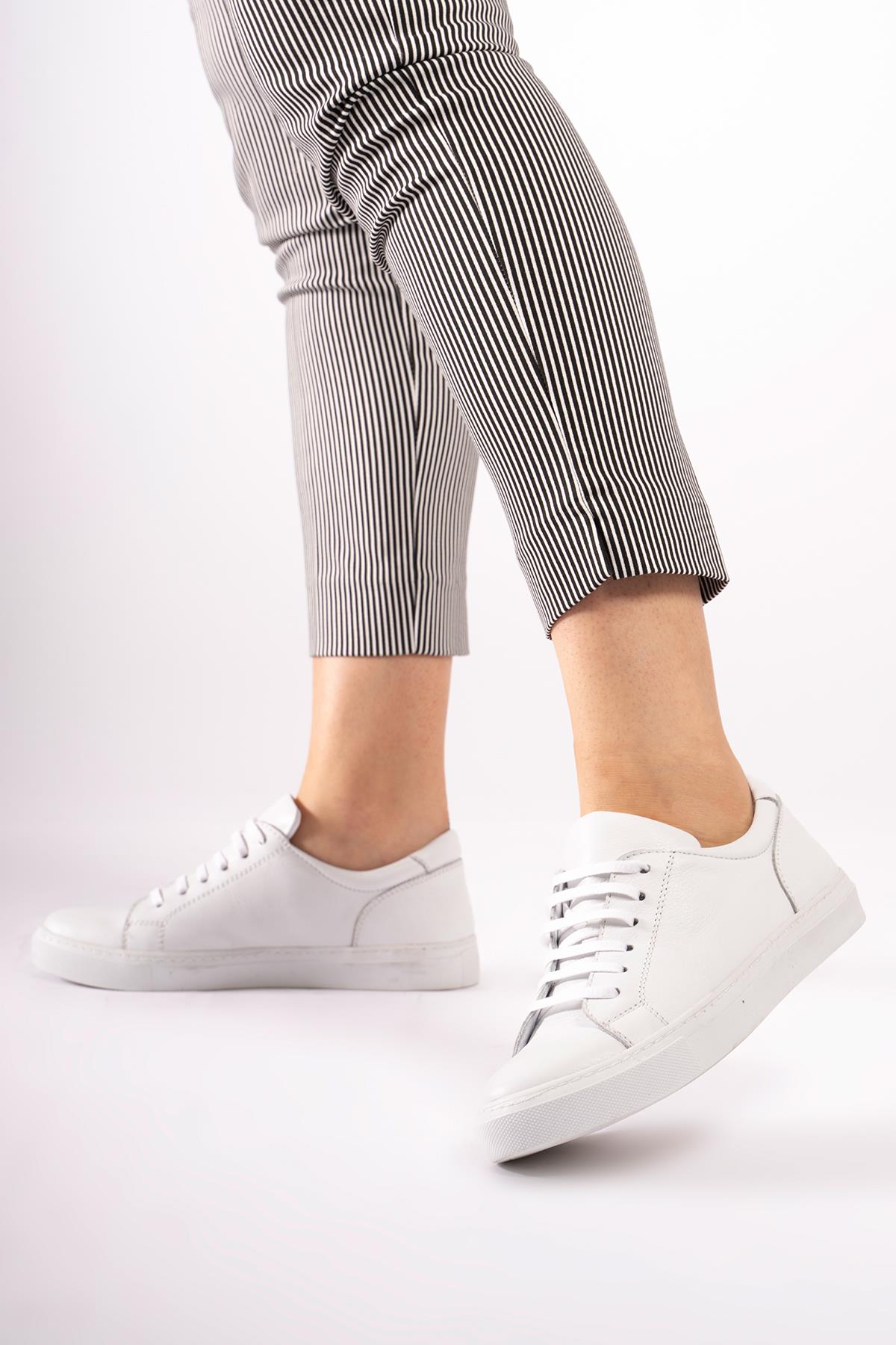 Women's Genuine Leather Sneakers