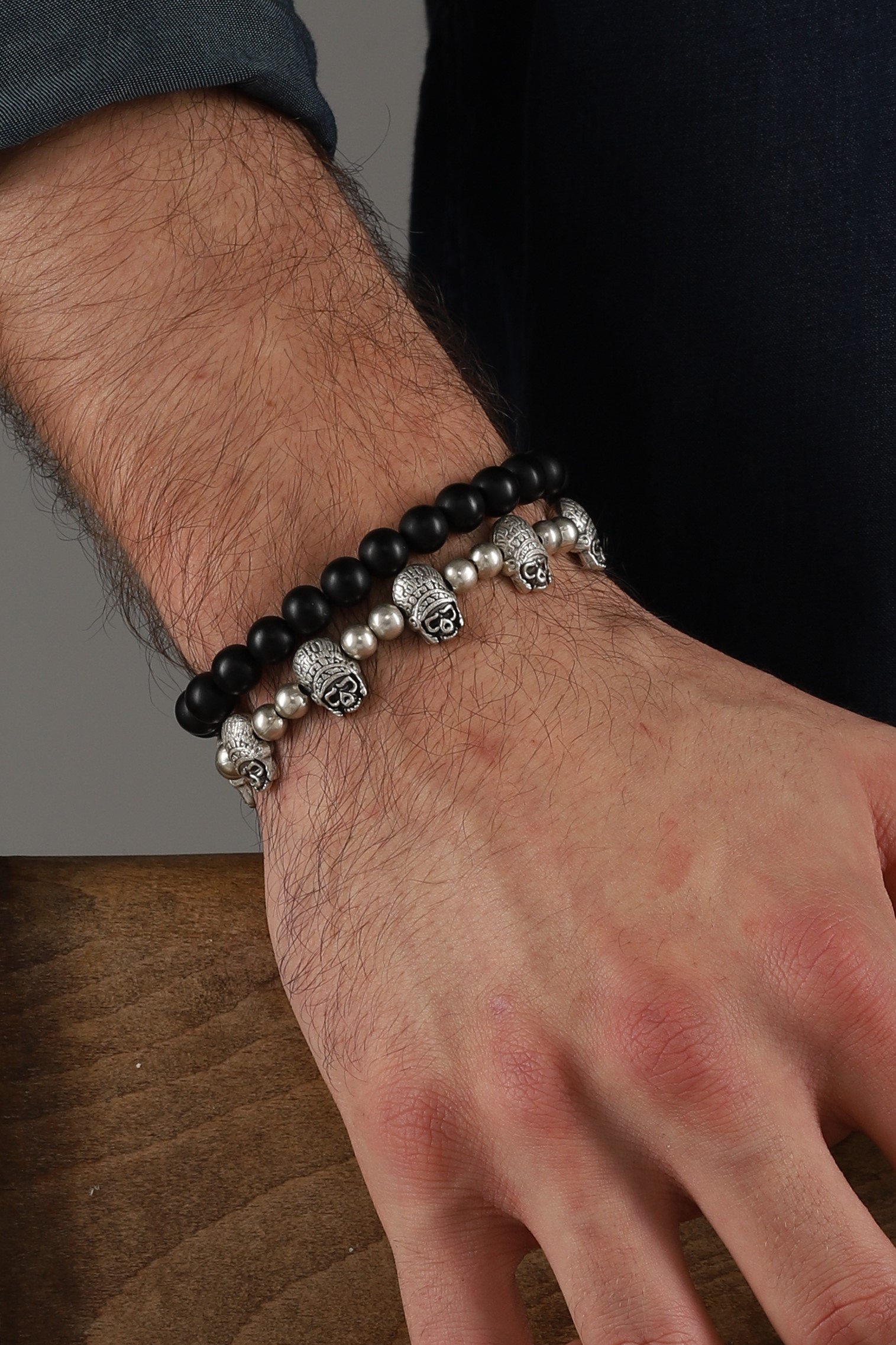 HAND MADE  DOUBLE STRETCH GLASS & METAL SKULL BRACELET SET